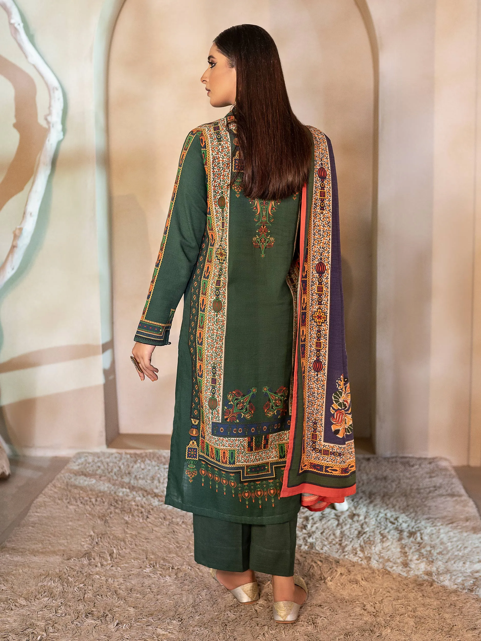 2 Piece Khaddar Suit-Printed (Unstitched)